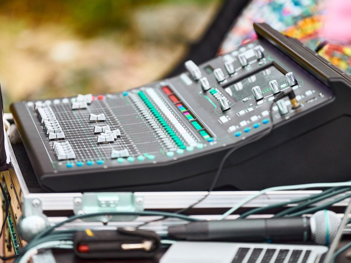 Poradnik montażu i edycji audio dla początkujących podcasterów – krok po kroku